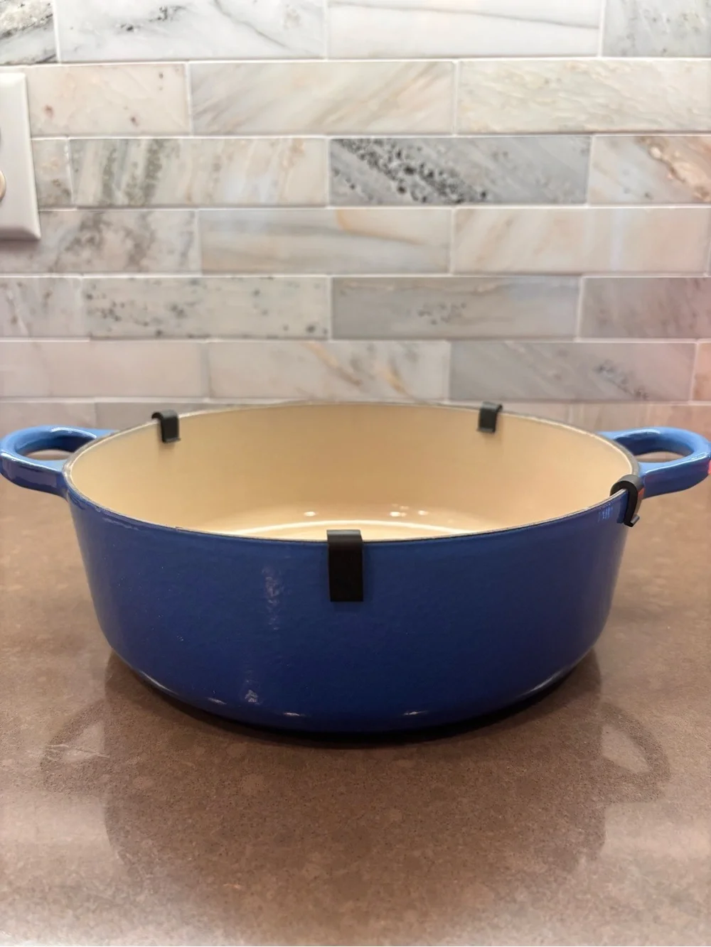 Le Creuset Blue Round Enameled Cast Iron Dutch Oven with Lid